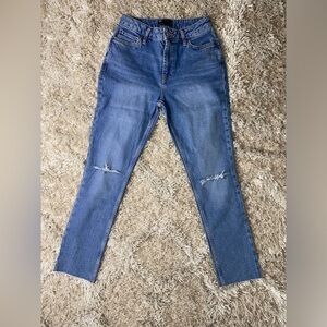 ASOS Design 90’s Raw Hem High Rise Mom Straight Leg Denim Jean Women Size 26/32